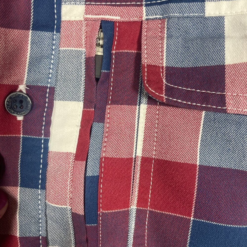 Wrangler ATG Shirt Men's L All Terrain Gear Short Sleeve Button-Up Zip Pocket! - Picture 2 of 6